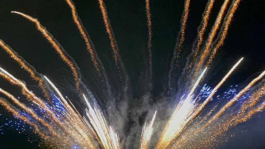 LO SPETTACOLO CON FUOCHI D'ARTIFICIO DI SAN MARCELLINO